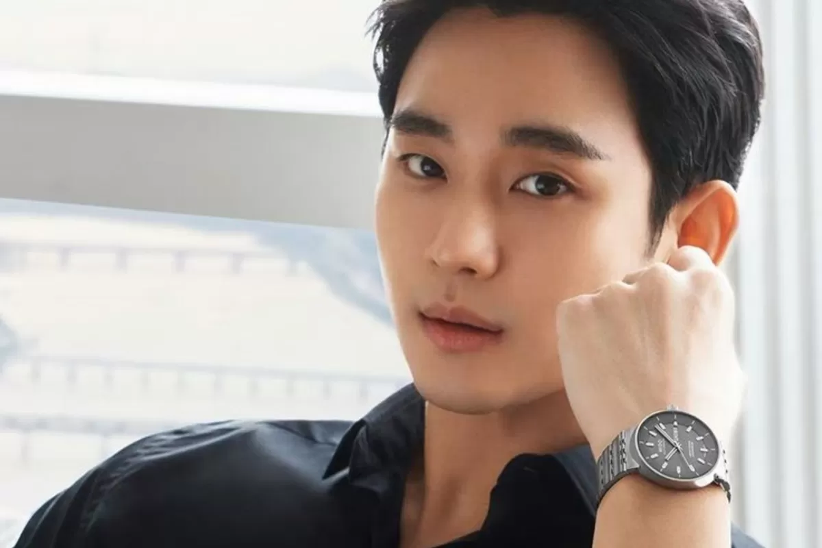 Kim Soo Hyun Akhiri Hiatus dengan Penampilan Spesial di RCTI