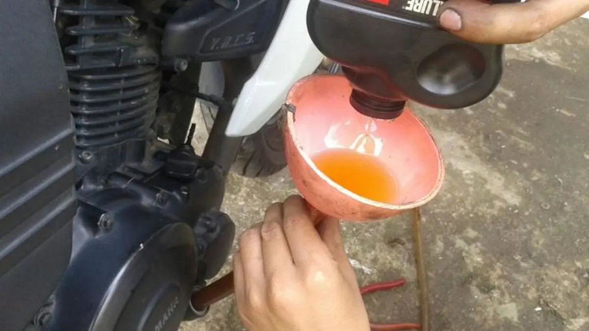 Panduan Lengkap Perawatan Oli Gardan Motor Matic