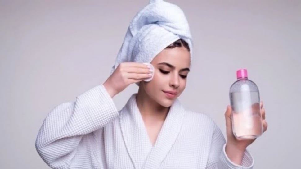 Micellar Water Pencerah Tanpa Parfum untuk Kulit Sensitif