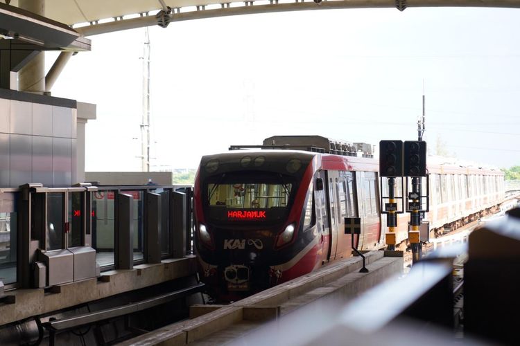 Tarif Rp8 Transportasi Publik Jakarta 17 Agustus: Panduan Lengkap