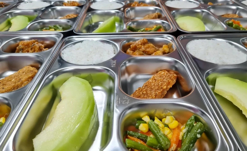 Keracunan Makanan Sekolah Berulang: Alarm Serius bagi Program Makan Bergizi