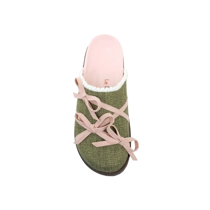 Kitten Heel Sandal: Kenyamanan Baru untuk Gaya Feminin