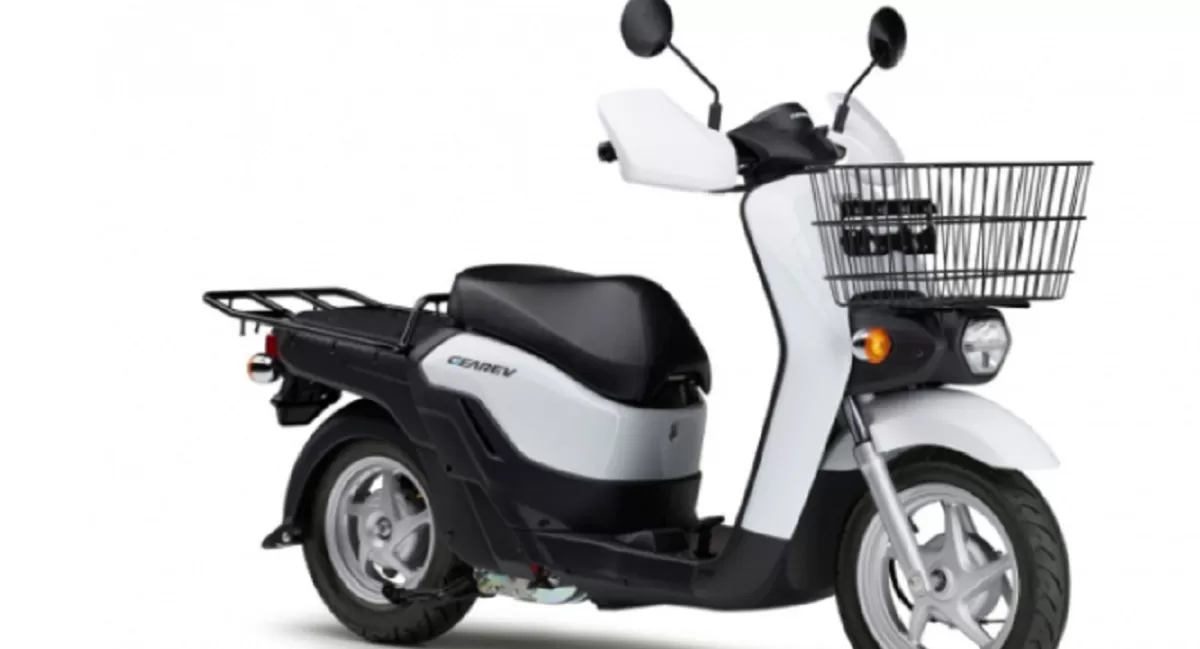 Yamaha Gear eV vs AEROX E: Skuter Listrik Bisnis vs Sporty