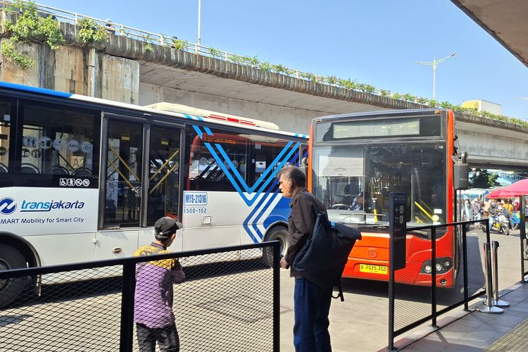 Tarif Rp8 Transportasi Publik Jakarta 17 Agustus: Panduan Lengkap