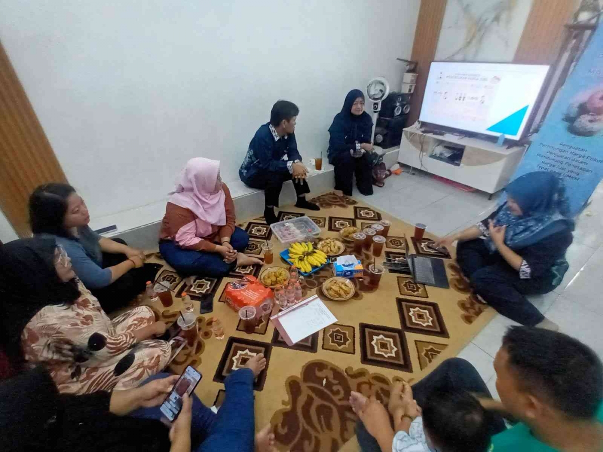 Bagaimana Kampus Mengangkat UMKM Kuliner Lokal dari Branding hingga Digital