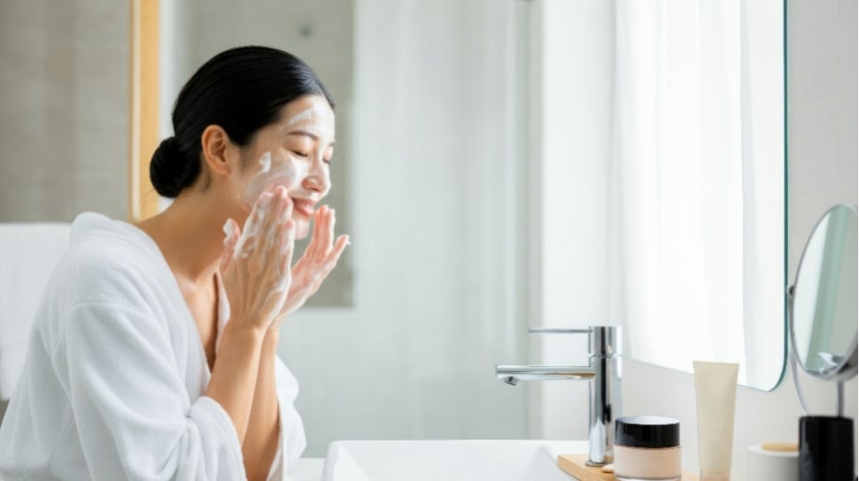 Cleanser Low pH Terbaik untuk Kulit Sensitif dan Barrier Sehat