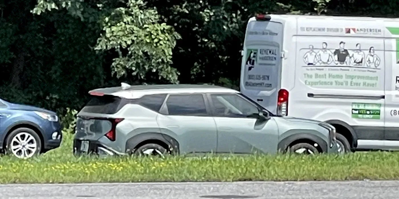 Kia EV3: SUV Listrik Terjangkau dengan Jarak 517 km dan Fitur Canggih