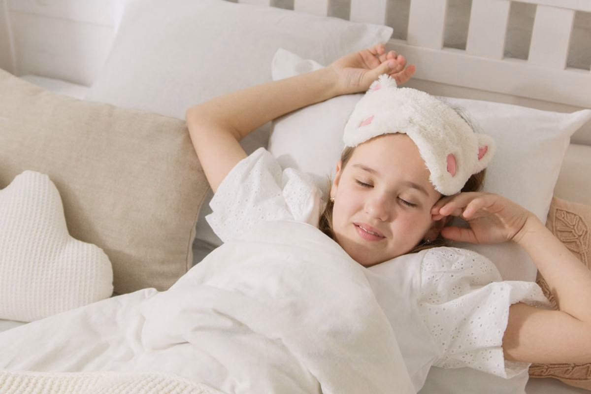 Tidur Telentang: Posisi Malas yang Diam-Diam Menyelamatkan Kulit