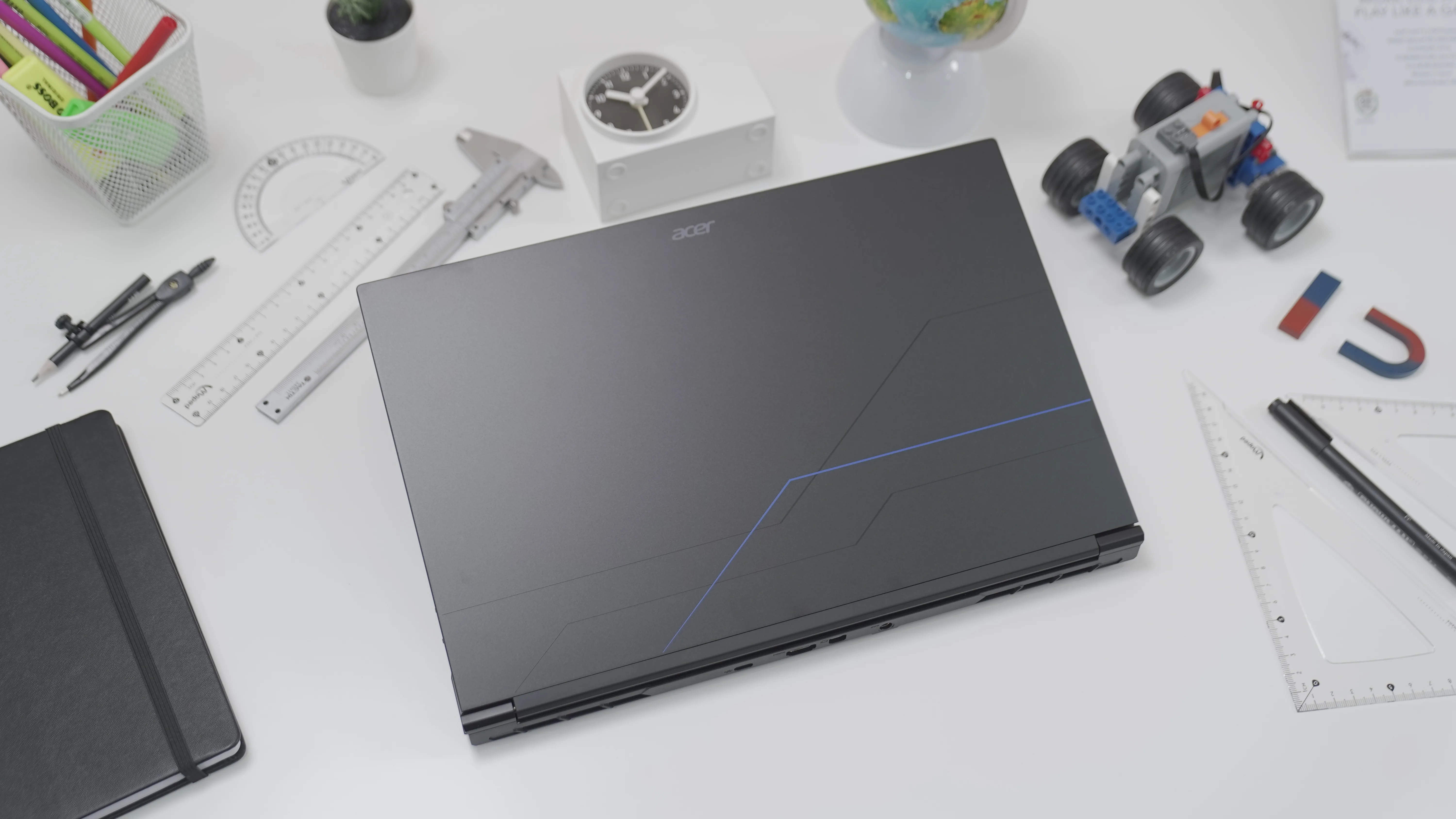 Acer Aspire 7 Pro: Laptop All-Rounder Multitasking untuk STEM dan Kreator