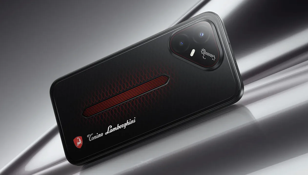 Tecno Pova 8 Pro: AMOLED 144Hz dan Back Display untuk Gaming
