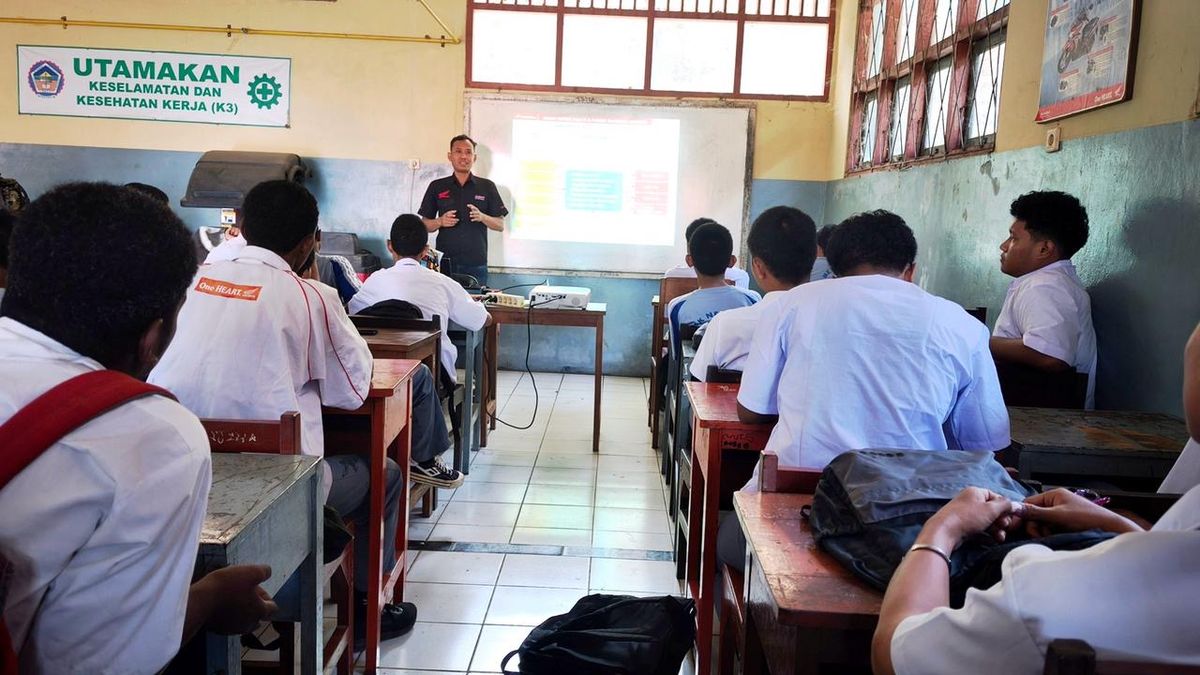 SMK Perkuat Sertifikasi Kompetensi Lewat Kemitraan Industri