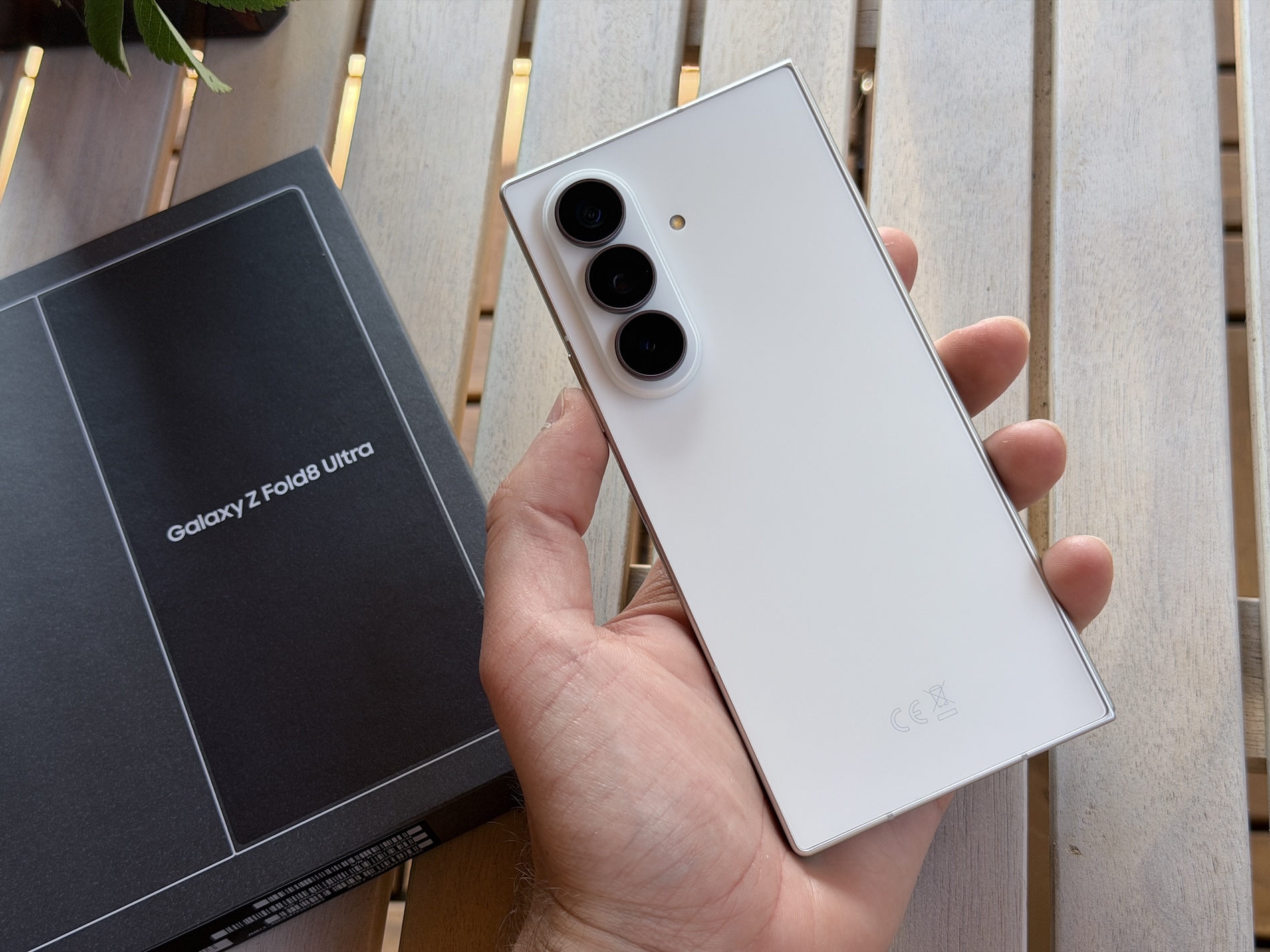 Galaxy Z Fold 8 Ultra vs Pixel 11 Pro Fold: Mana Lipat Flagship Terbaik?
