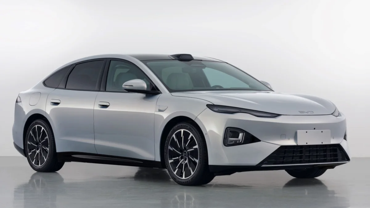 BYD Qin Max Diluncurkan: Sedan Hybrid dan EV Penantang Seal 06