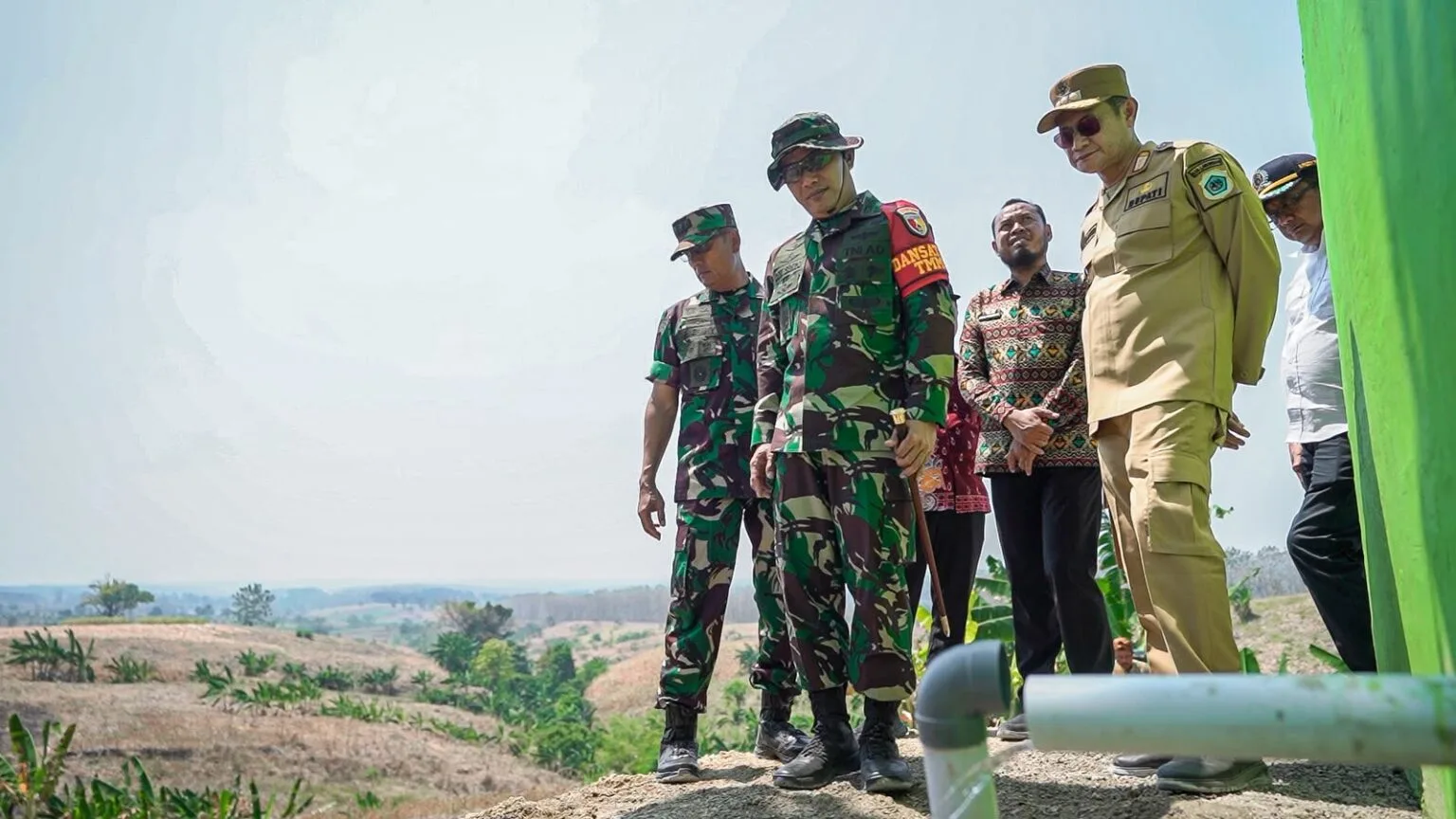 Normalisasi Saluran Irigasi TMMD Tingkatkan Optimisme Petani Tlemang