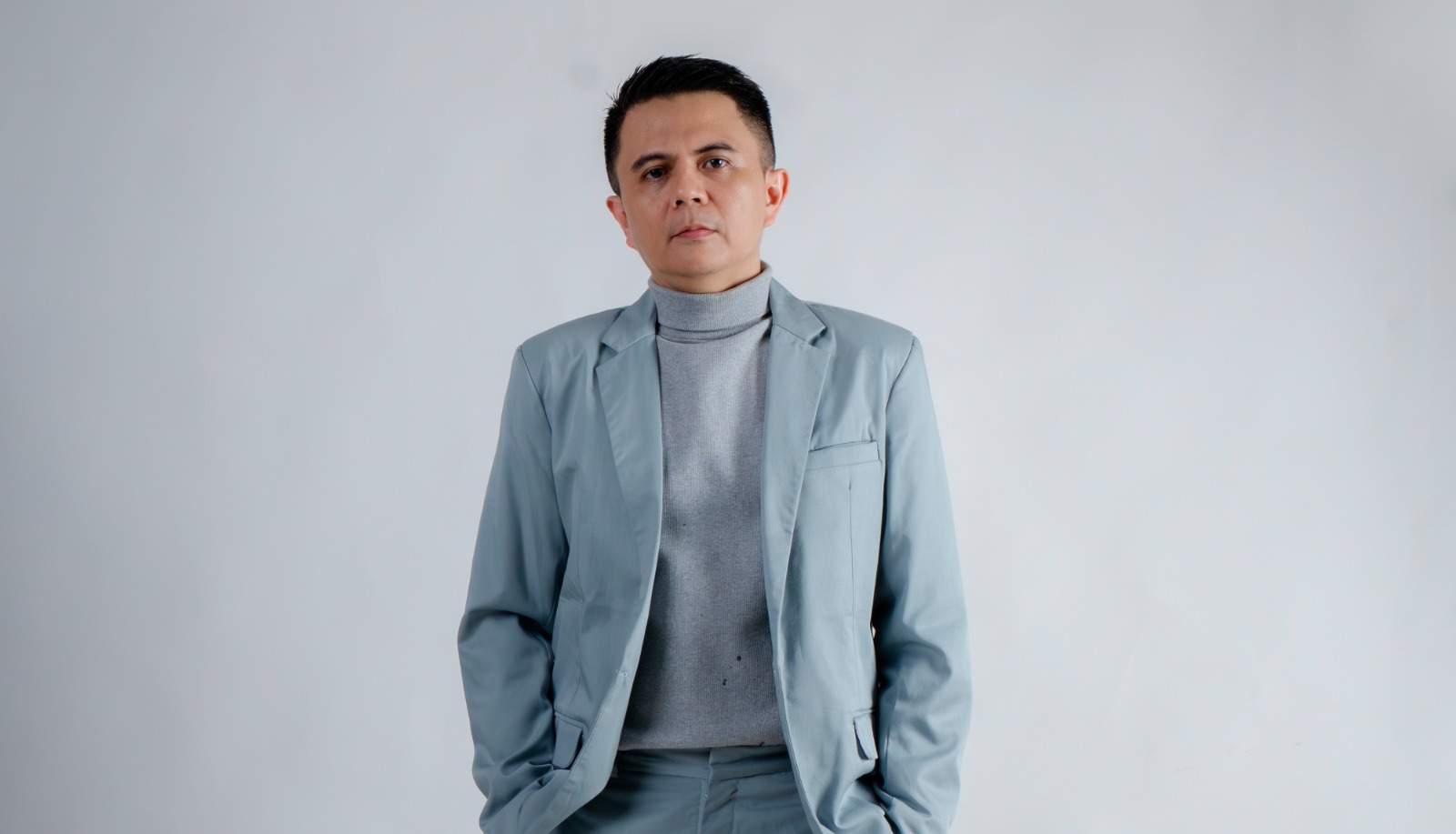 Sigit Wardana Tegaskan Eksistensi Solo Lewat Mini Album 'Eksisten!'