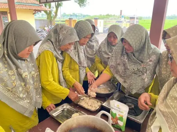Dari Talas hingga Minyak Sawit Merah: Pangan Lokal Kunci Cegah Stunting