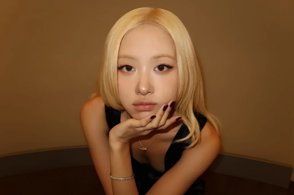 Rosé Meminta Maaf ke BLINK: Mengurai Kontroversi Perayaan Dekade BLACKPINK