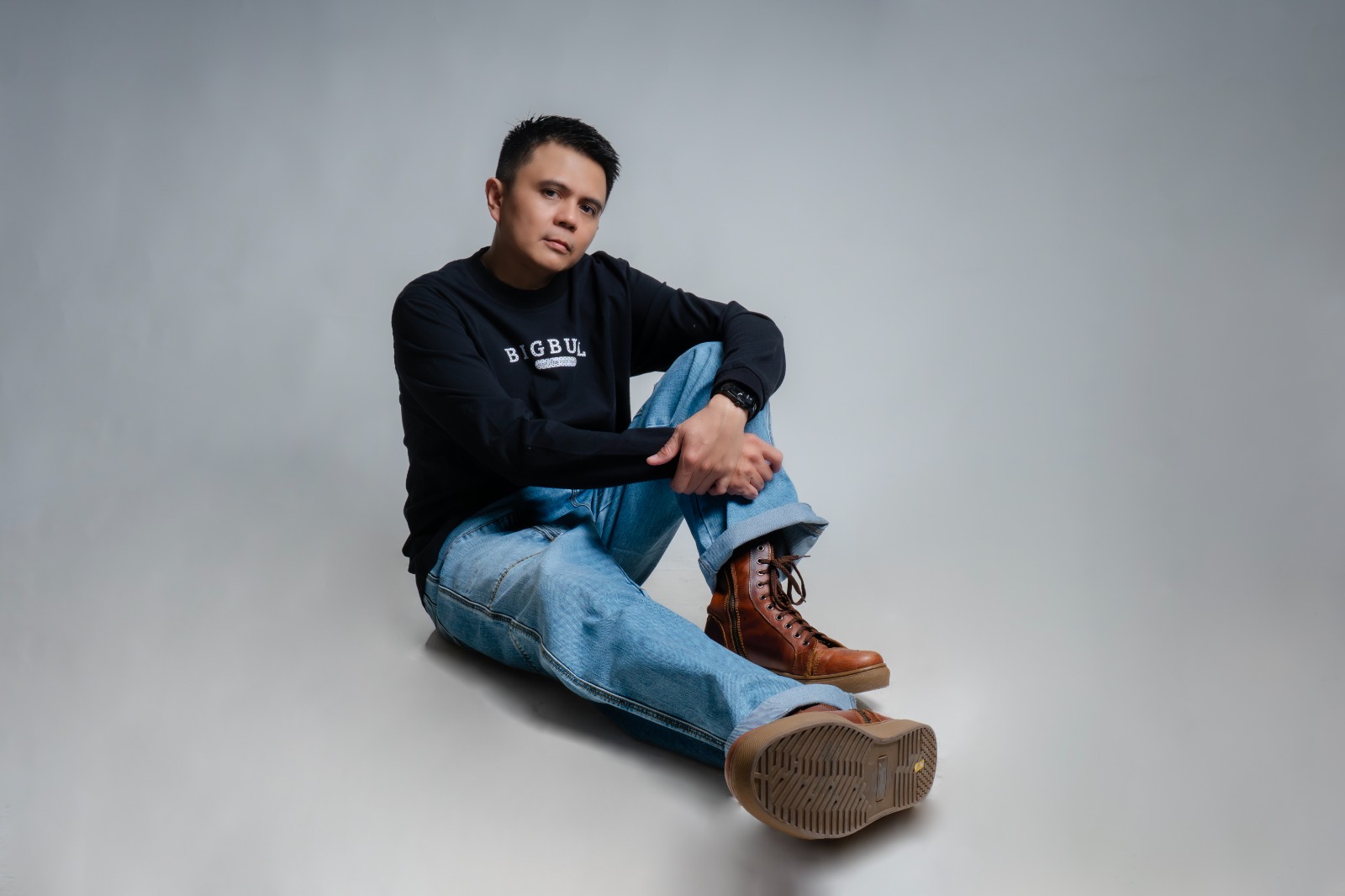 Sigit Wardana Tegaskan Eksistensi Solo Lewat Mini Album 'Eksisten!'