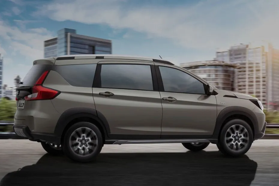 Suzuki XL7 Facelift: Pilih Zeta, Beta, atau Alpha Hybrid untuk Keluarga