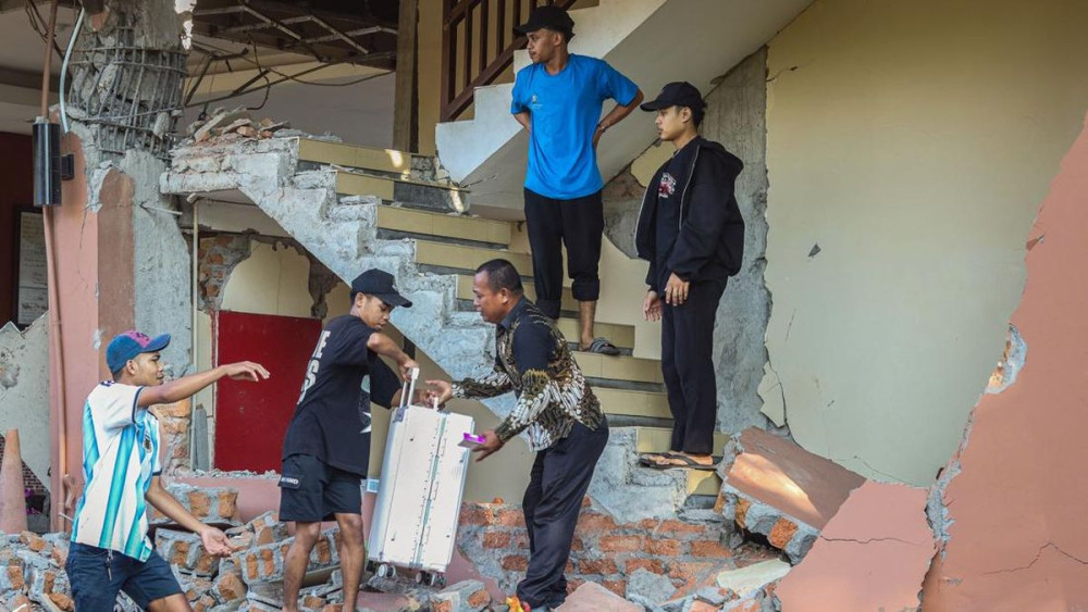 Gempa Magnitudo 7,7 Guncang Flores: Korban, Kerusakan, dan Pelajaran Pahit