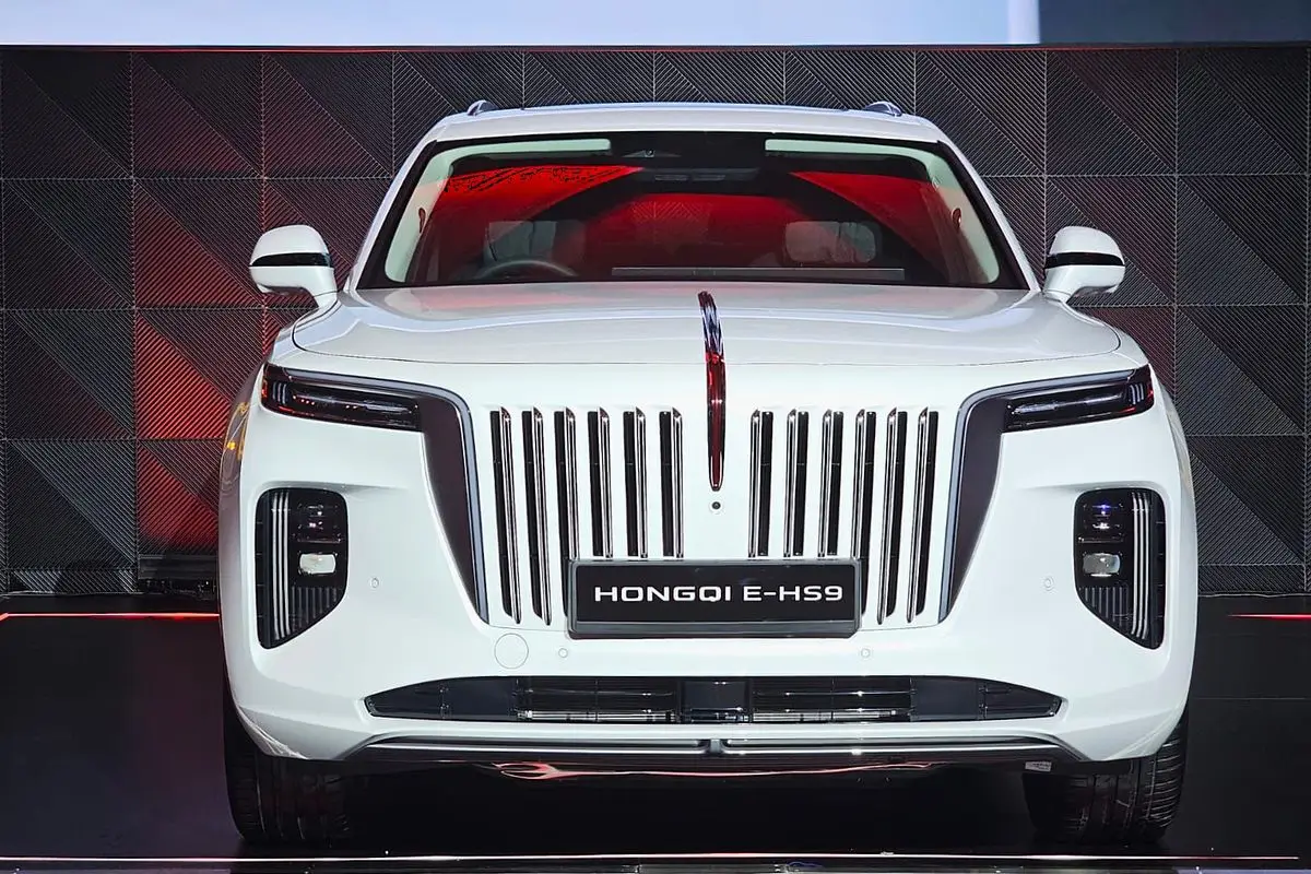 Hongqi E-HS9: SUV Listrik Mewah 7 Penumpang dengan Blade Battery 2.0