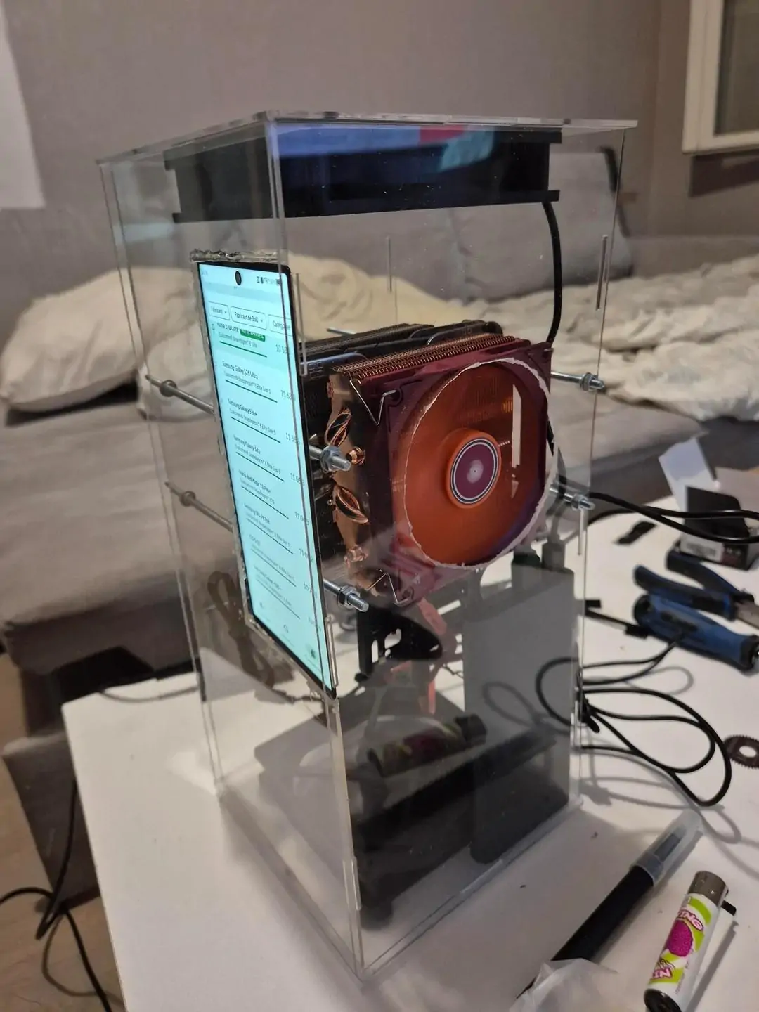 Smartphone Android 24GB RAM Disulap Jadi Gaming PC Linux Mini