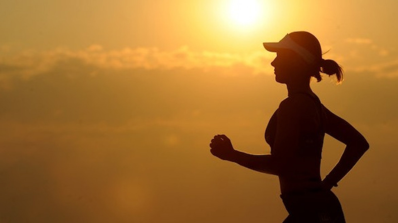 Pelari Siap Taklukkan Marathon Internasional Singapura