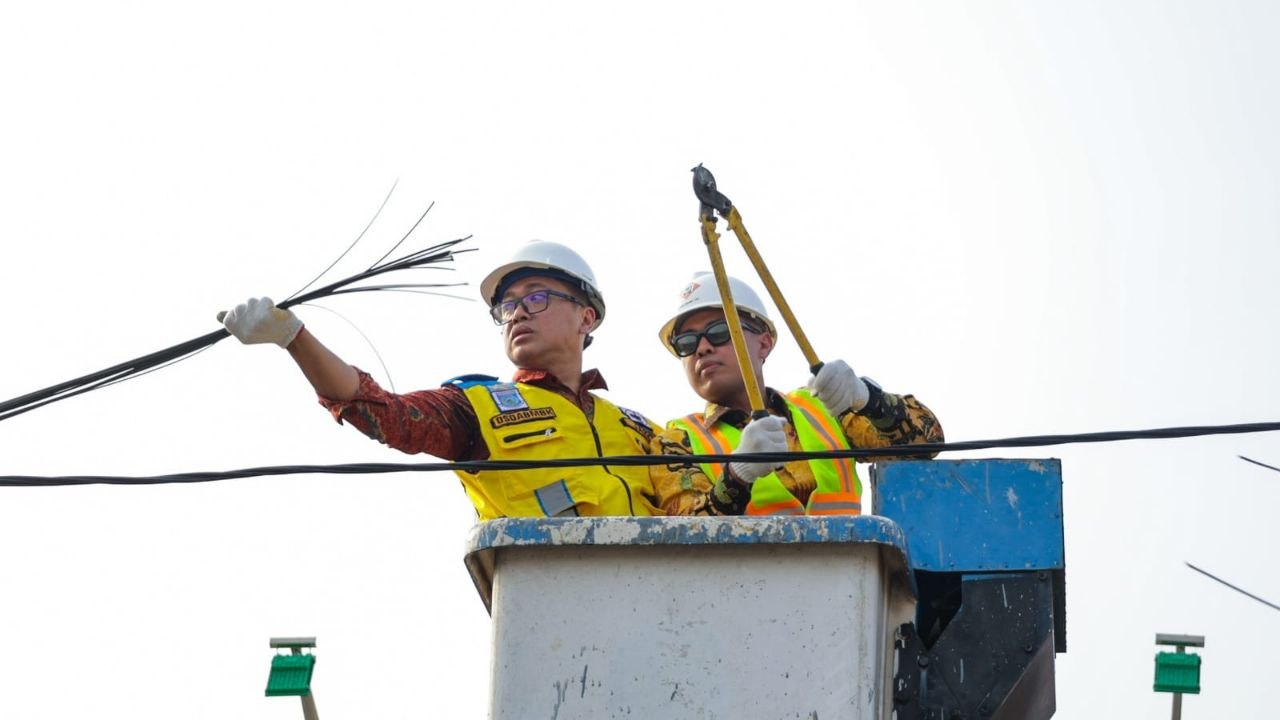 Pemkot Tangsel Sita Kabel Fiber Optik Ilegal: Tegas, Tapi Cukupkah?