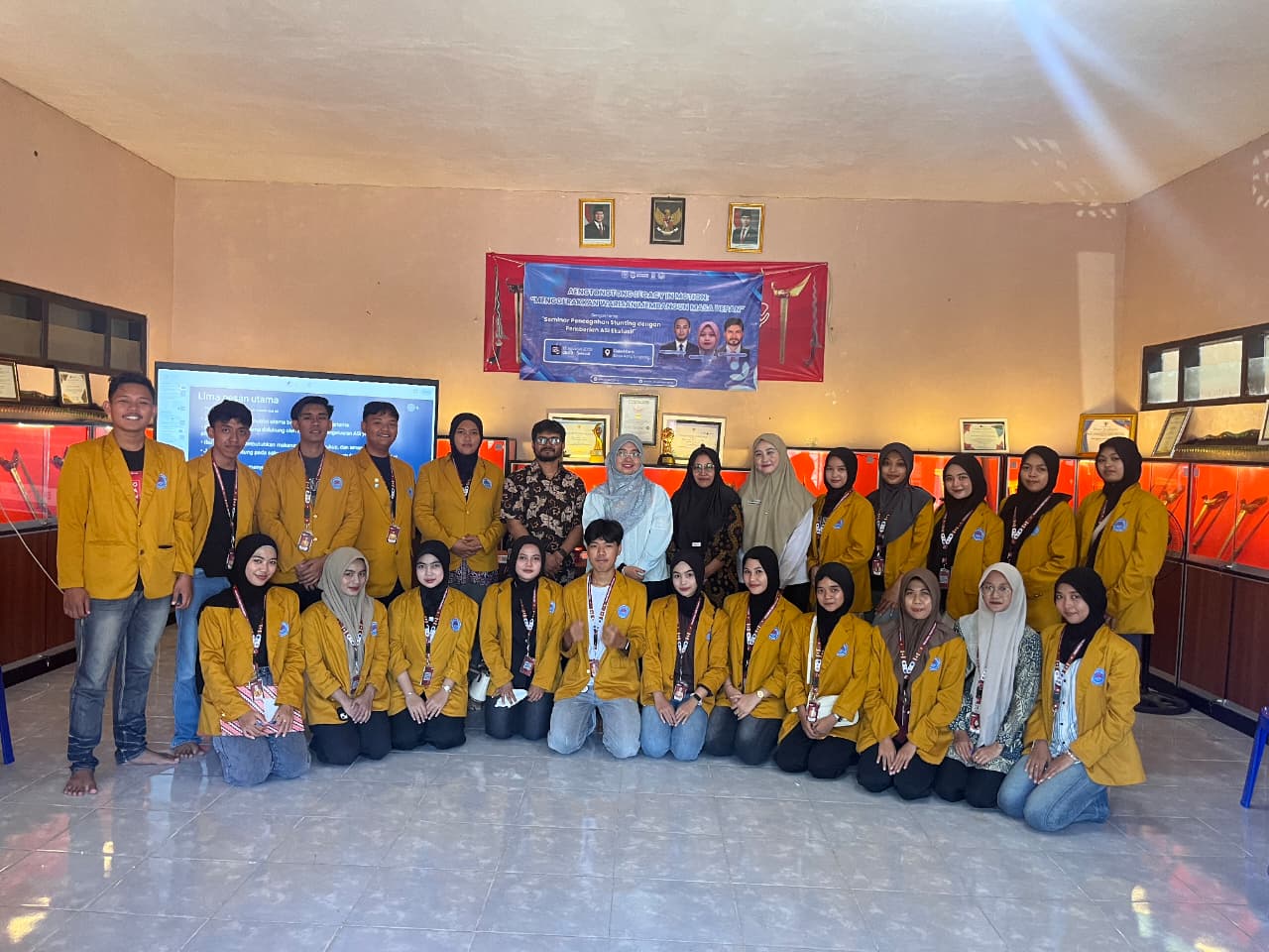 Mahasiswa KKN Menggerakkan Orang Tua untuk Cegah Stunting