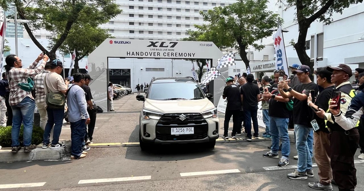 Suzuki XL7 Terbaru Raup 1.300 SPK, Sinyal Kuat SUV 7 Penumpang Bensin