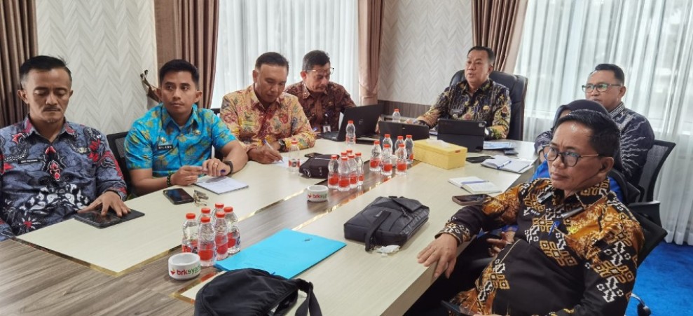 Skema Khusus Pekerja Perbatasan: Jalan Keluar dari Status Ilegal