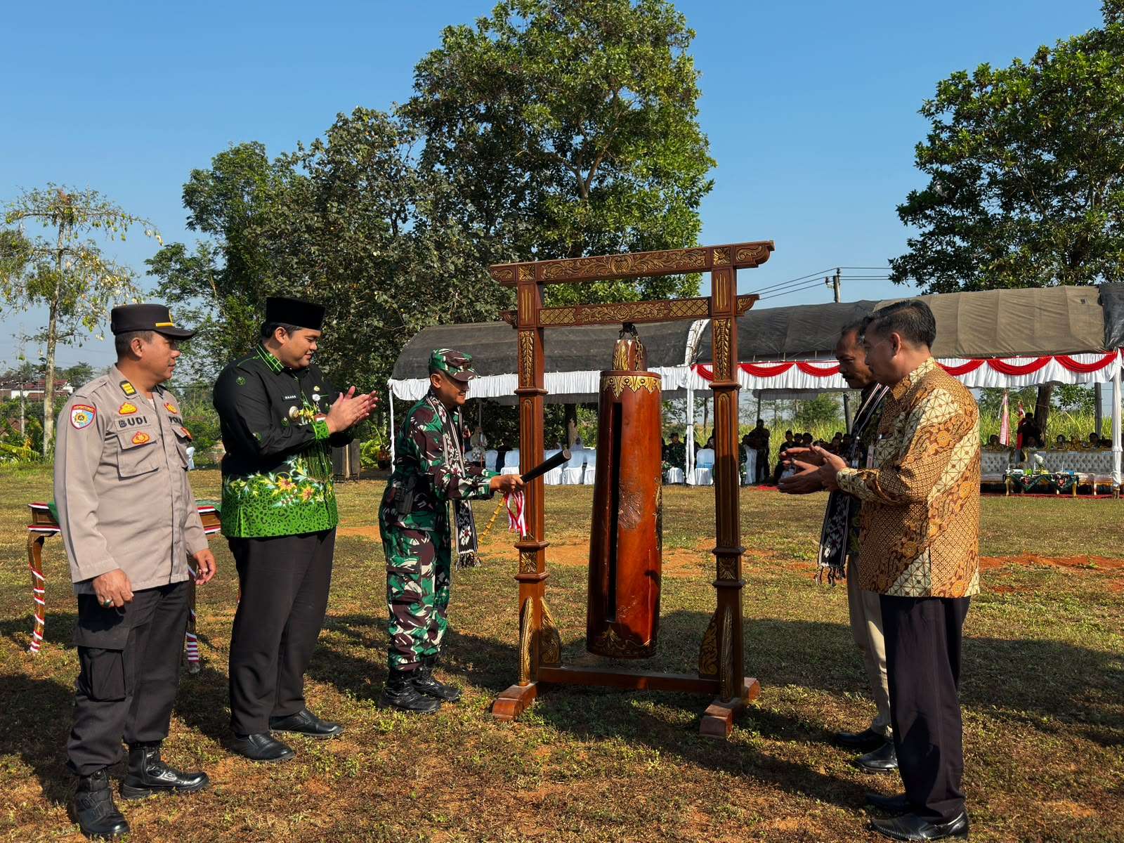 TMMD ke-129 Rampung: Gotong Royong TNI Ubah Akses Jalan Desa