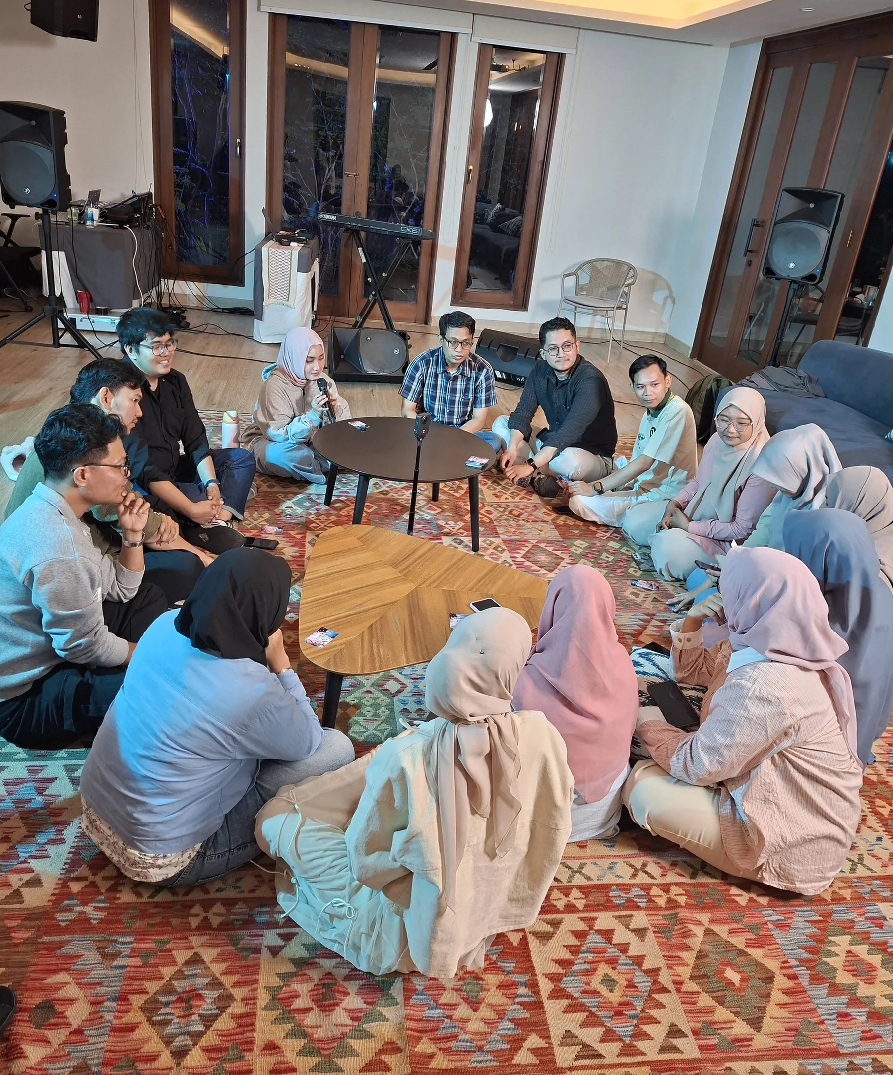 Artis Lokal Luncurkan Proyek Solo: Evolusi Artistik dan Identitas Baru