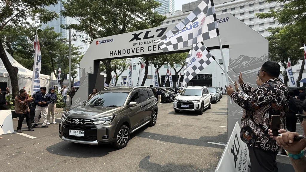 XL7 Hybrid Mulai Diserahkan: Dari Hype Pesanan ke Kenyataan Garasi