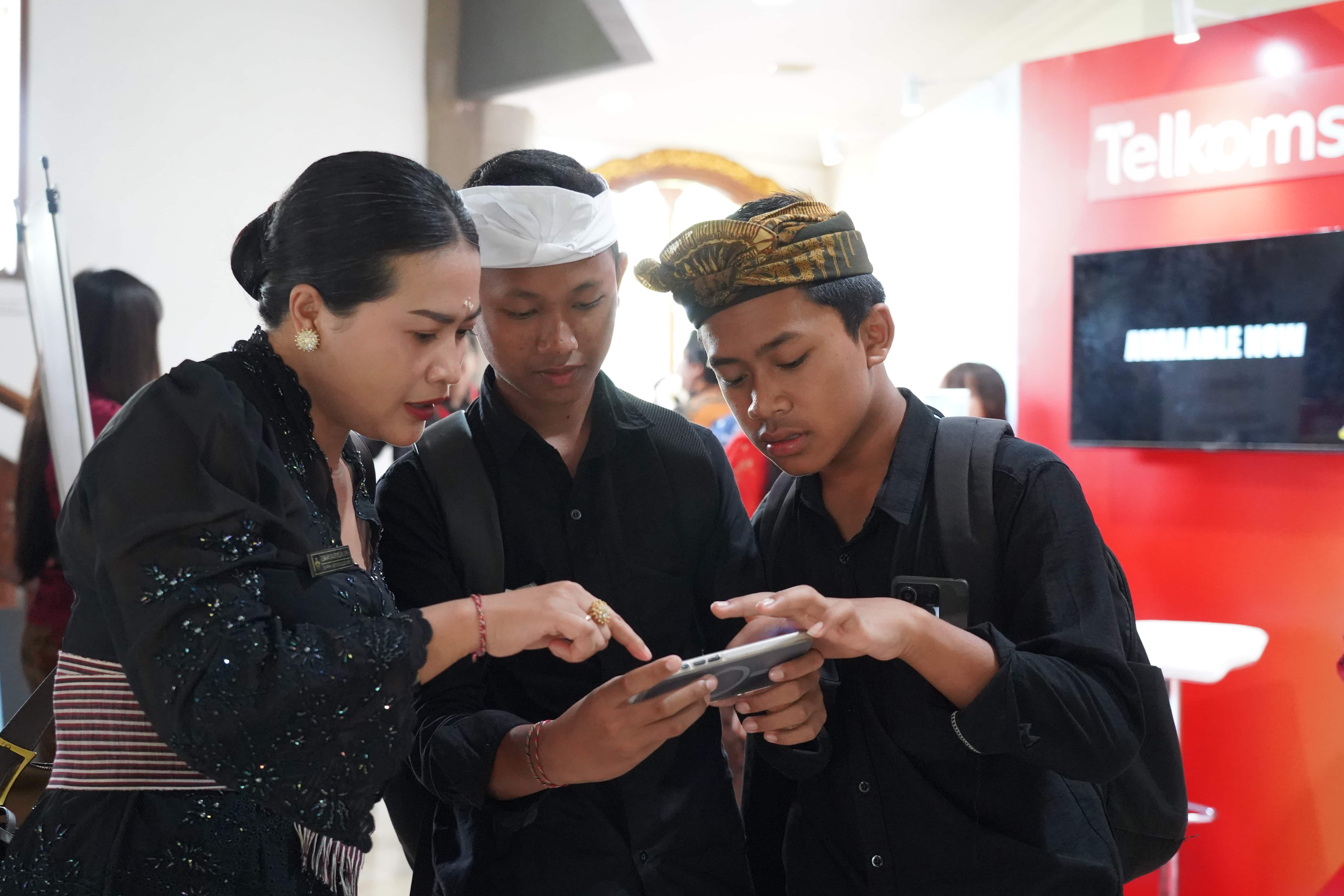Ekosistem AI for Education Telkomsel-Bali: Matematika Jadi Lebih Gampang Dipahami