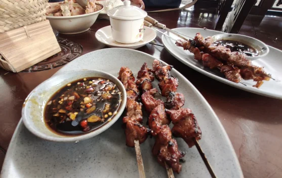 8 Jenis Sate Khas Jawa Tengah: Panduan Pilihan Terbaik