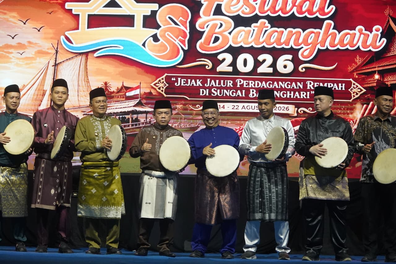 Festival Budaya Jadi Magnet Wisata: Pacu Jalur hingga Jazz Atas Awan