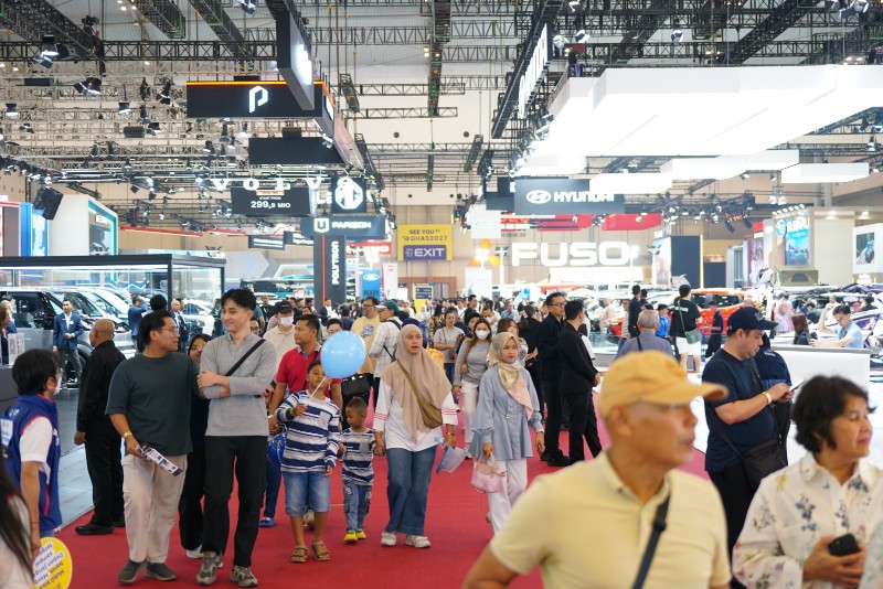 GIIAS Tarik 496 Ribu Pengunjung: Test Drive dan Mobil Bintang Mengungkap Arah Pasar