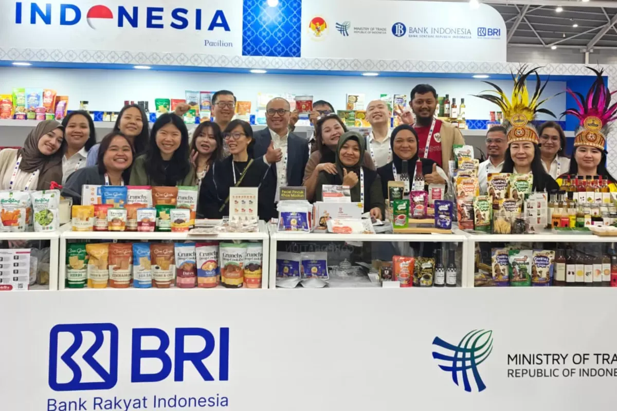 Dari Gerobak Lokal ke Pasar Internasional: Kisah NOMNOM Menembus Singapura