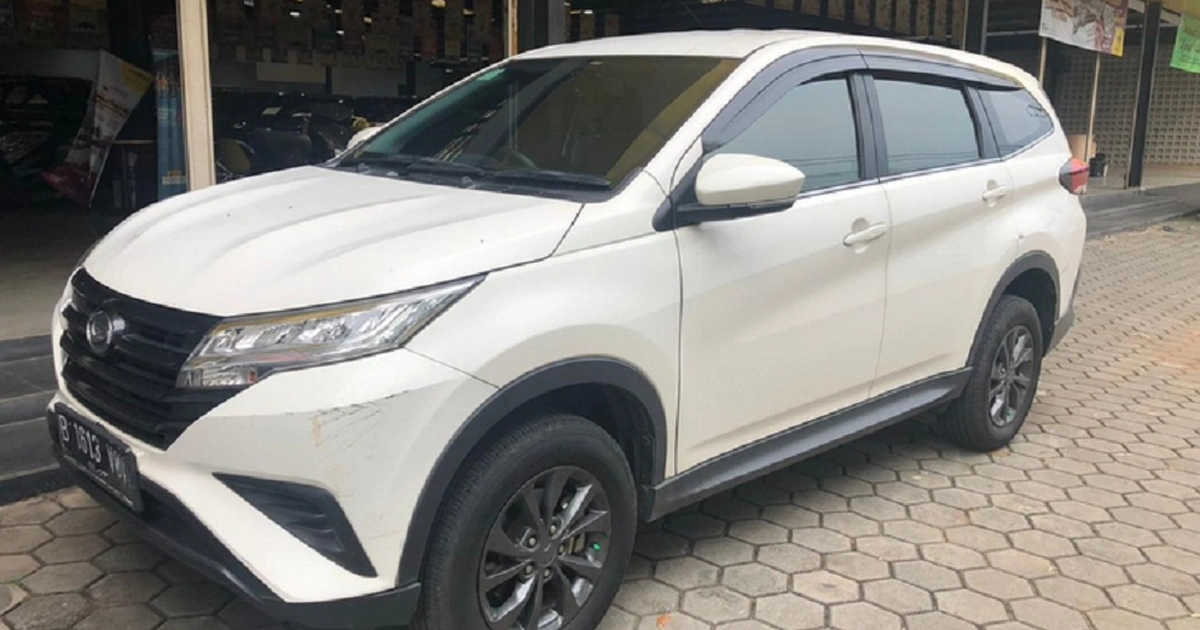 Panduan Membeli SUV Kompak Bekas: Raize vs Terios