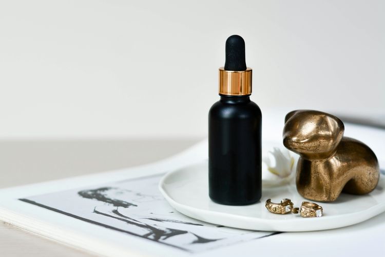 PDRN dari Salmon: Ampuhkah untuk Kolagen dan Elastin Kulit?