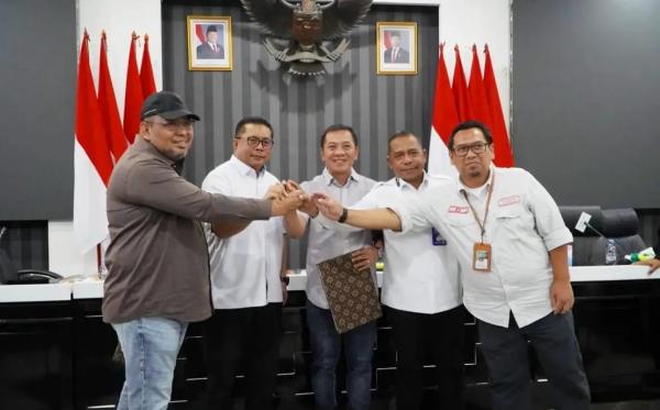 Pemerintah Kerahkan Alat Berat dan Pompa Air Redam Krisis Kekeringan Sawah