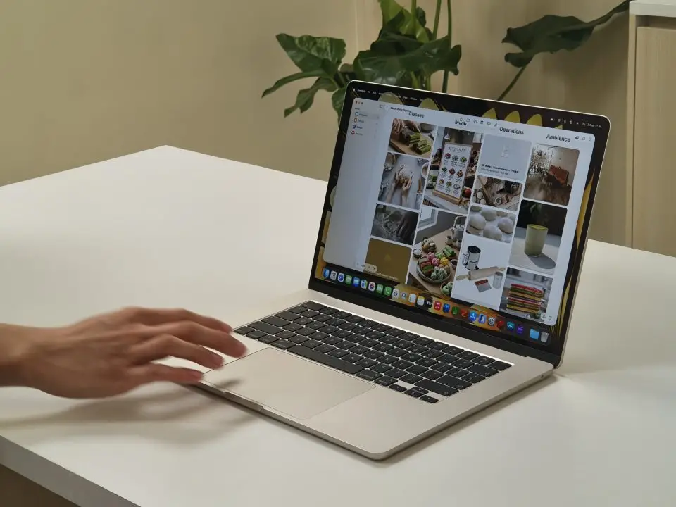 Ekosistem Apple untuk UMKM: MacBook hingga Apple Business