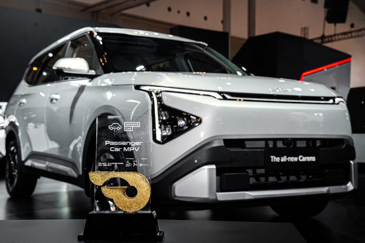 Kia Carens Manual Rp269 Juta: MPV Efisien untuk Operasional dan Keluarga