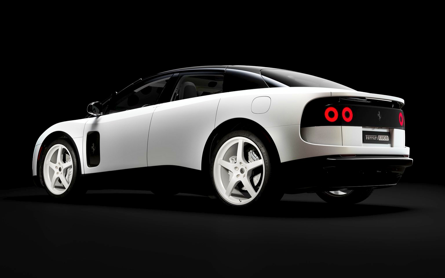 Ferrari Luce: Mobil Listrik Mewah yang Memecahkan Rekor Lelang Amal