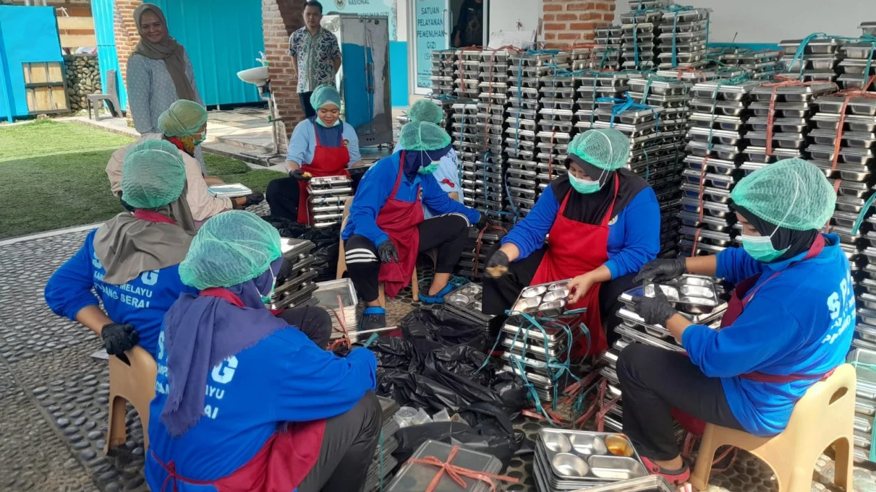 1.300 Dapur MBG Ditutup: Alarm Keras soal Keamanan Pangan