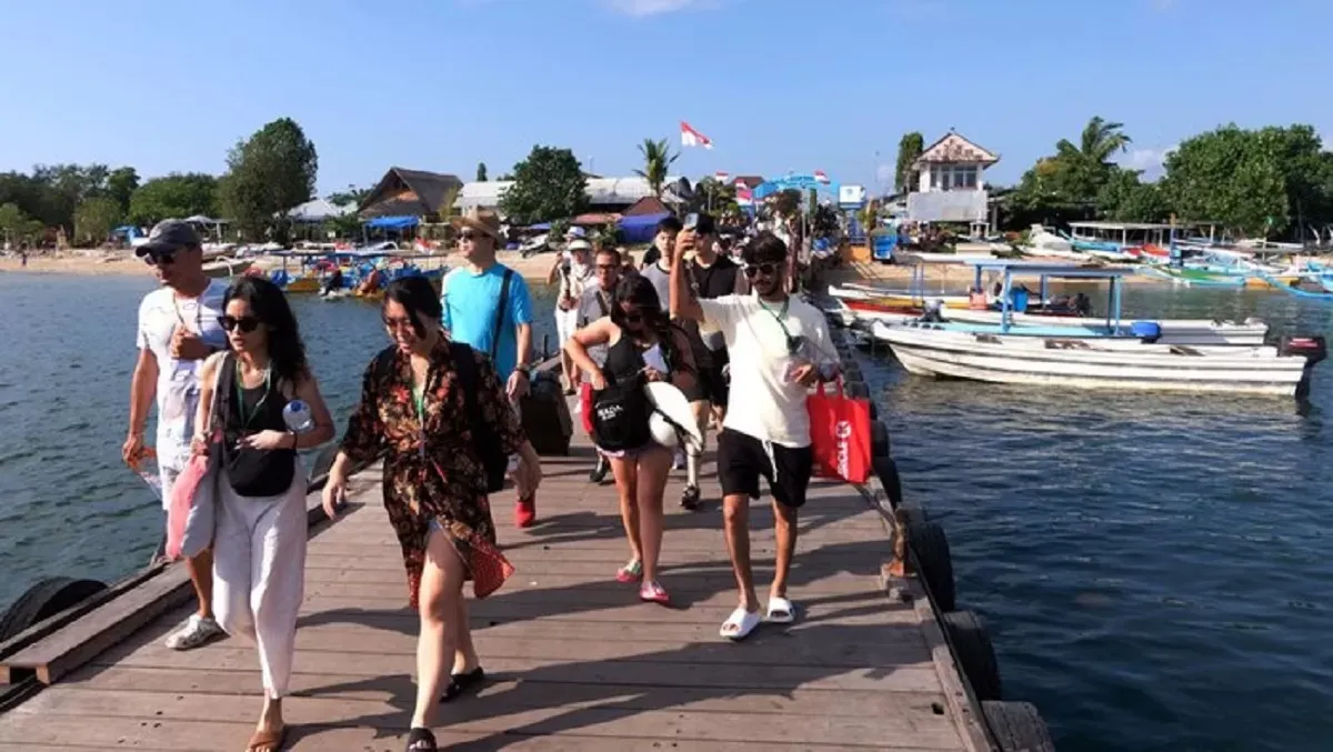 Penipuan Agen Travel Premium di Labuan Bajo: Belajar dari 22 Turis Terlantar