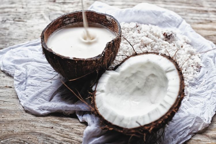Bahan Rahasia Kuliner: Santan dan Ingredient Tak Biasa