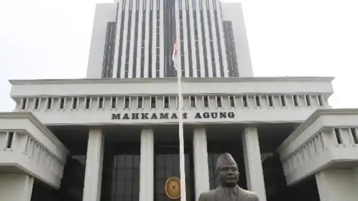 Gaji Hakim Naik 280 Persen: Kesejahteraan Bukan Vaksin Anti Korupsi