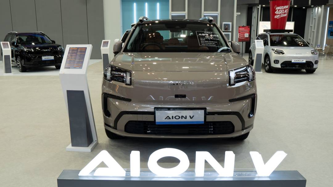Penjualan Kendaraan Listrik Meledak di Pameran Otomotif